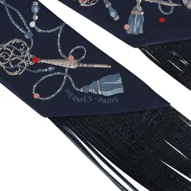 HERMÈS Hermes "Les Cles a Pois" Bleu Marine, Gris Argent and Multicolore Fringe Silk Twilly | Thumbnail 3 HERMÈS Hermes "Les Cles a Pois" Bleu Marine, Gris Argent and Multicolore Fringe Silk Twilly | Thumbnail 3