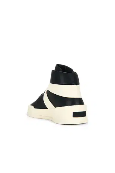 Fear of god Basketball Sneaker | Thumbnail 3