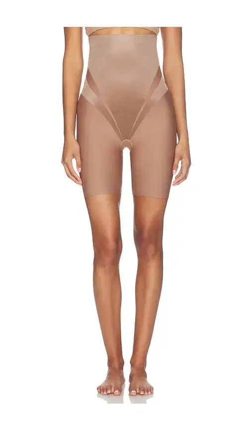 SPANX Spanxsculpt Transform High Waisted Mid Thigh Short