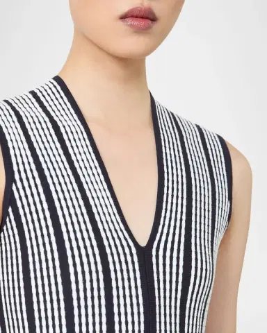 Max Mara Agreste Single-Breasted Short-Sleeve Jacket | Thumbnail 4 Max Mara Agreste Single-Breasted Short-Sleeve Jacket | Thumbnail 4