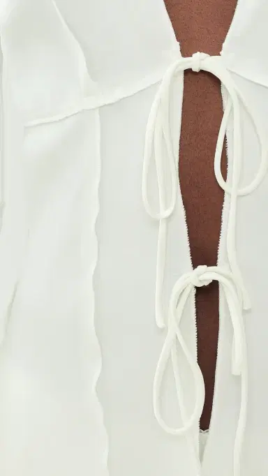 LIONESS Veil Blouse Porcelain | Thumbnail 6 LIONESS Veil Blouse Porcelain | Thumbnail 6