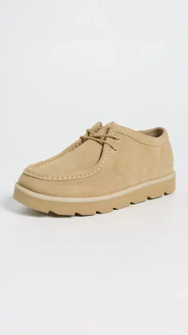 Clarks Meare Walla Lace Up Shoes Maple Suede | Thumbnail 2
