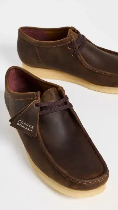 Clarks Wallabee Shoes | Thumbnail 4