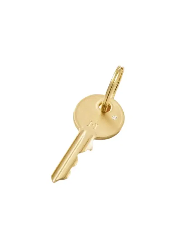 Key 18-karat Gold Pendant