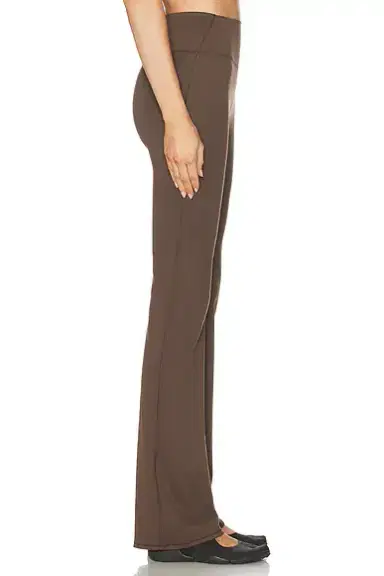 NikeSKIMS Matte Slim Flare Pant | Thumbnail 3