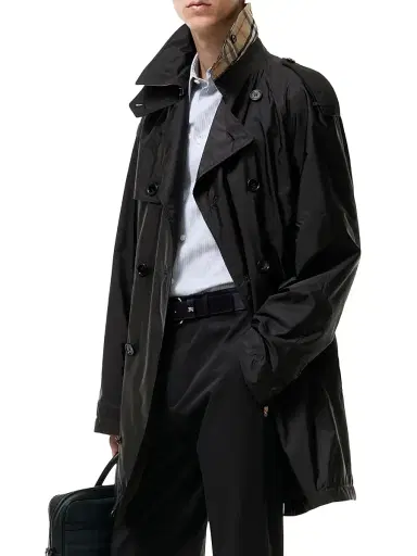 Burberry Men's Leadenham Double-Breasted Trench Coat - Black | Thumbnail 4
