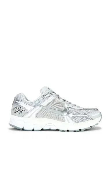 Nike Zoom Vomero 5 Sneaker | Thumbnail 1
