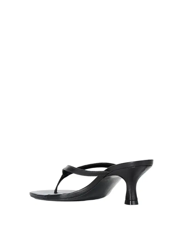 55mm Freja Leather Thong Sandals