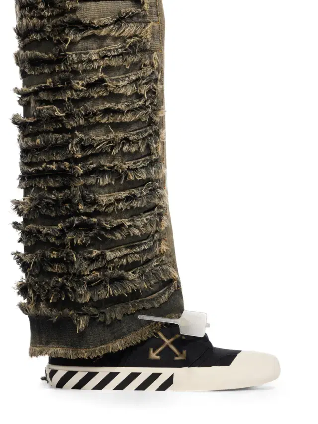 Off-White Vulcanized Undercut Sneakers