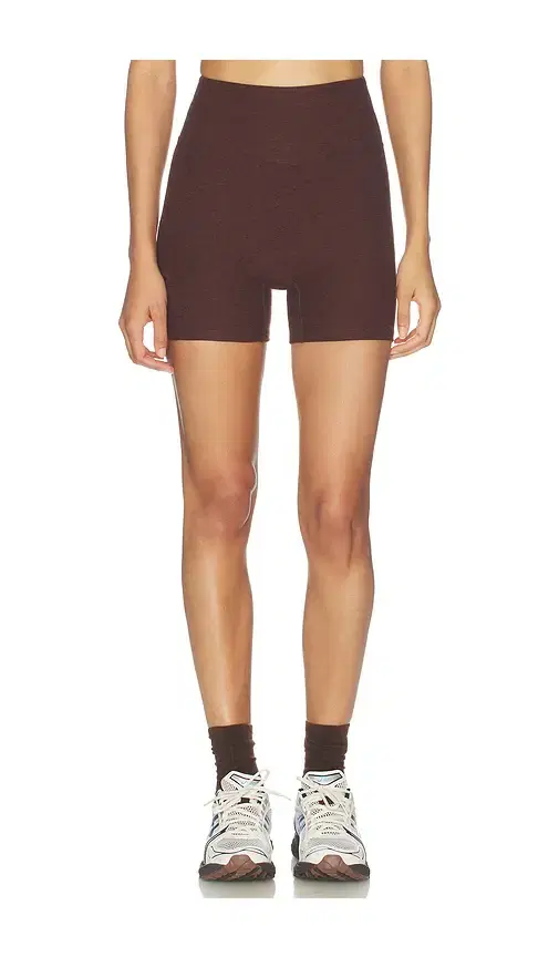 Stretch Sculpt Short