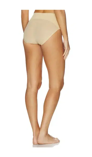 Spanx Supersmooth Undie-tectable Brief | Thumbnail 3 Spanx Supersmooth Undie-tectable Brief | Thumbnail 3