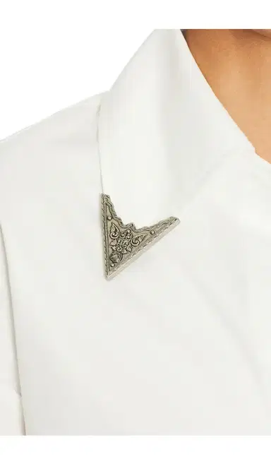 Markgong Tie-back Shirt With Metallic Pointed Collar | Thumbnail 5 Markgong Tie-back Shirt With Metallic Pointed Collar | Thumbnail 5