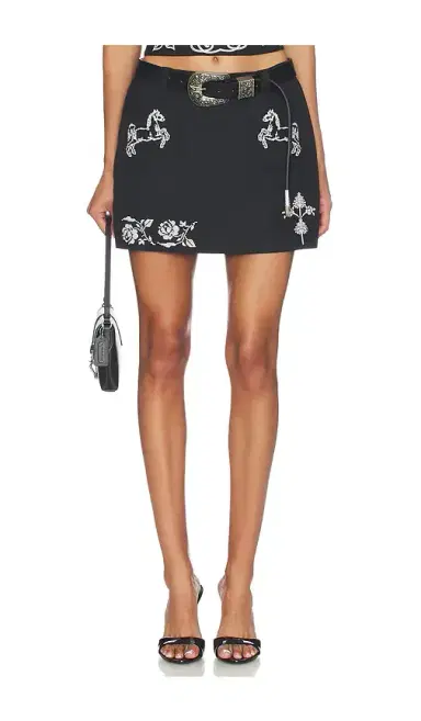 Markgong Cross Stitch Embroidered Skirt With Detachable Belt | Thumbnail 1