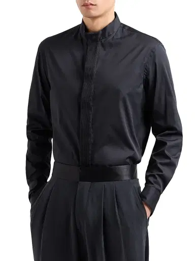 Giorgio Armani Men's Nero Collar Covered Placket Shirt - Black | Thumbnail 3