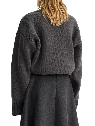 RÓHE Women's Compact-Knit Wool V-Neck Sweater | Thumbnail 5 RÓHE Women's Compact-Knit Wool V-Neck Sweater | Thumbnail 5