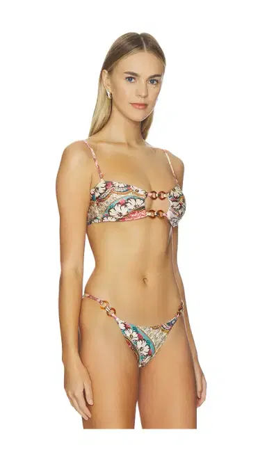 Agua Bendita Lace Plume Bikini Top | Thumbnail 3 Agua Bendita Lace Plume Bikini Top | Thumbnail 3
