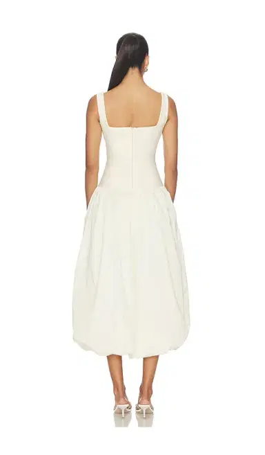 Curaae by Elliatt Delia Midi Dress | Thumbnail 3