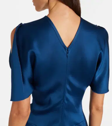Victoria Beckham Isabella gathered satin gown | Thumbnail 4