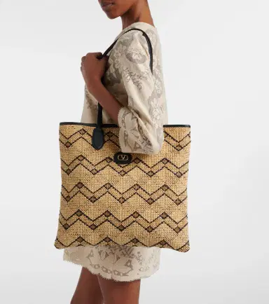 Valentino Garavani VLogo N/S Medium raffia tote bag | Thumbnail 7