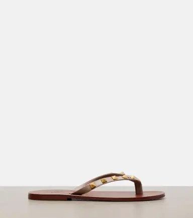 Valentino Garavani Rockstud leather thong sandals | Thumbnail 4 Valentino Garavani Rockstud leather thong sandals | Thumbnail 4
