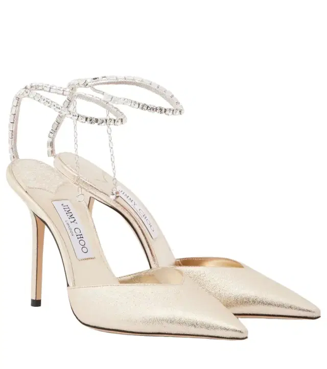 Saeda embellished pumps