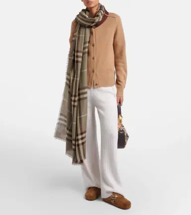 Burberry Check wool and silk scarf | Thumbnail 6