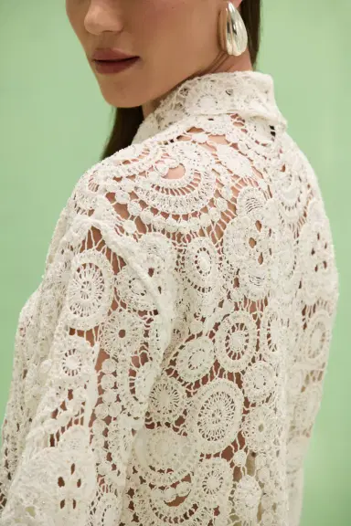 PatBo GAL EMBROIDERY TOP | Thumbnail 3 PatBo GAL EMBROIDERY TOP | Thumbnail 3