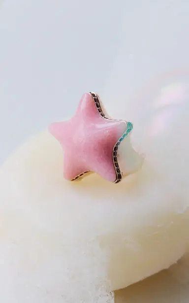 Alina Abegg 18K Yellow Gold Starfish Pink Bubble Ring | Thumbnail 6