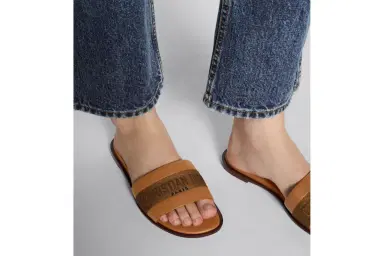 Dior Dway Slide | Thumbnail 3 Dior Dway Slide | Thumbnail 3