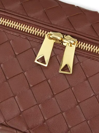 Bottega Veneta Women's Bang Bang Intrecciato Leather Crossbody Vanity Case Bag | Thumbnail 6 Bottega Veneta Women's Bang Bang Intrecciato Leather Crossbody Vanity Case Bag | Thumbnail 6