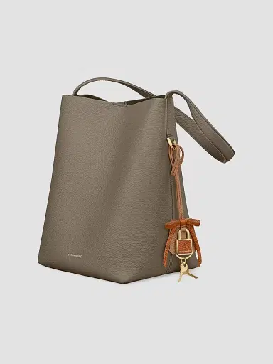 MAISON de SABRÉ Women's The Bow Padlock Charm - Sandstone Pecan | Thumbnail 6 MAISON de SABRÉ Women's The Bow Padlock Charm - Sandstone Pecan | Thumbnail 6