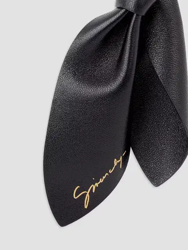 Givenchy Women's Lucky Charms Bow Charm Bag in Nappa Leather | Thumbnail 3
