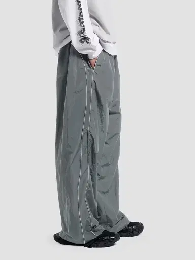 Balenciaga Men's Bodies Tracksuit Pants - Elephant Grey | Thumbnail 4 Balenciaga Men's Bodies Tracksuit Pants - Elephant Grey | Thumbnail 4