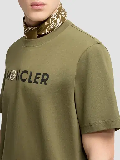 Moncler Men's Crewneck T-Shirt in Cotton - Olive Green | Thumbnail 4