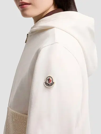 Moncler Women's Sweatshirt in Cotton Blend - Beige | Thumbnail 4
