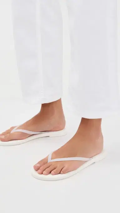 TKEES Aqua Jelly Flip Flops Coconut 9 | Thumbnail 2