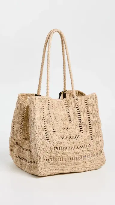 Madewell x Shopbop Large Eyelet Raffia Tote w/ Bag Charm | Thumbnail 4 Madewell x Shopbop Large Eyelet Raffia Tote w/ Bag Charm | Thumbnail 4