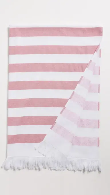 Weezie Beach Towel Nantucket Red Stripe One Size | Thumbnail 3