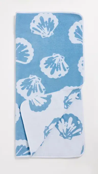 Weezie Beach Towel Blue Shell One Size | Thumbnail 2
