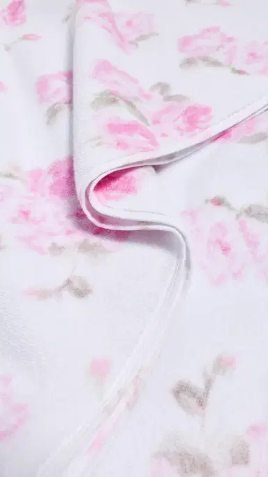LoveShackFancy Bath Towel | Thumbnail 4