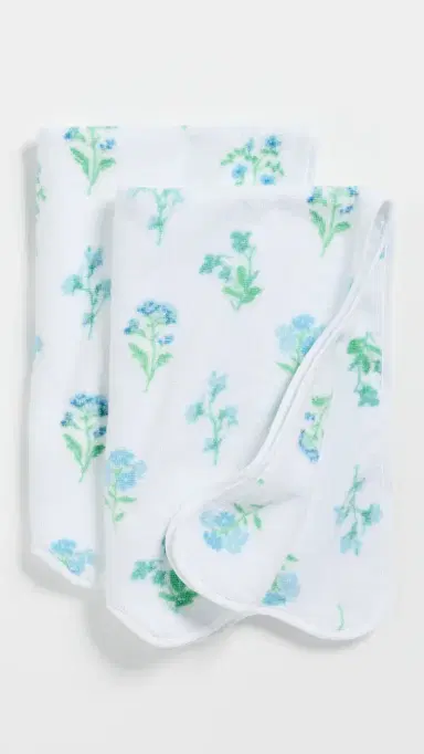 Weezie Floral Scallop Hand Towel Frances One Size | Thumbnail 2