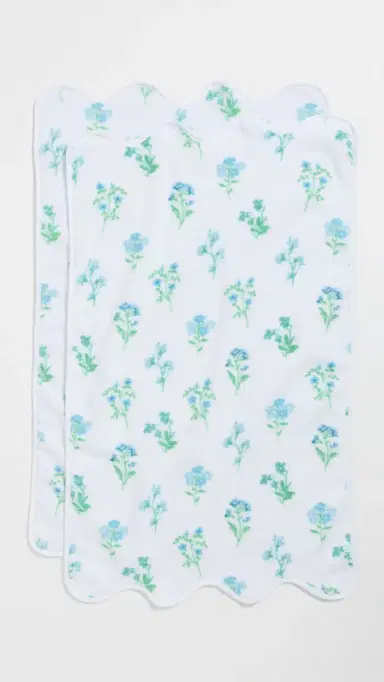 Weezie Floral Scallop Hand Towel Frances One Size | Thumbnail 3