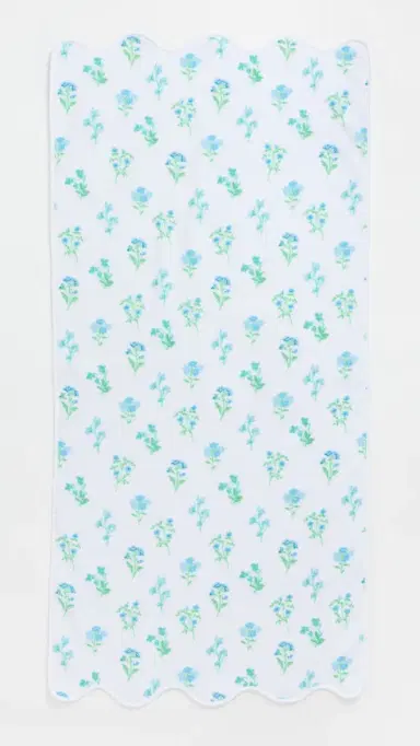 Weezie Floral Scallop Bath Towel Frances One Size | Thumbnail 3