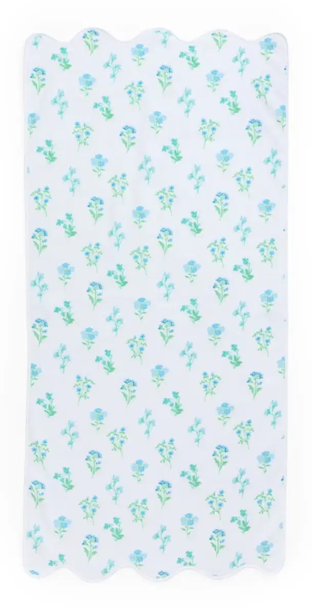 Weezie Floral Scallop Bath Towel Frances One Size