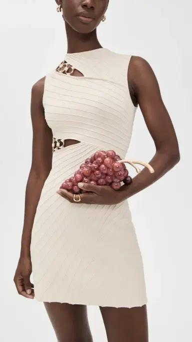 Cult Gaia Grape Clutch Crimson One Size | Thumbnail 3