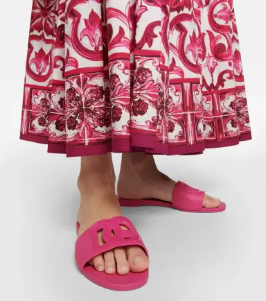 Dolce & Gabbana DG rubber slides | Thumbnail 5