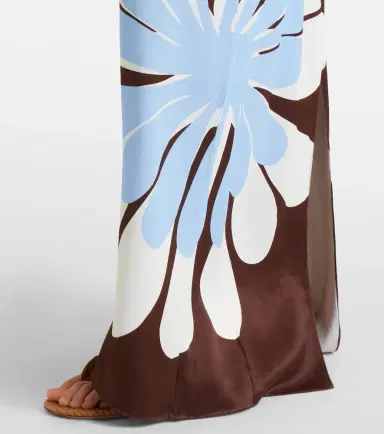 Cala de la Cruz Agnes floral halterneck maxi dress | Thumbnail 2