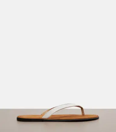 The Row Beach leather thong sandals | Thumbnail 2