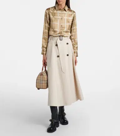 Burberry Soft Saddle leather mid-calf boots | Thumbnail 5 Burberry Soft Saddle leather mid-calf boots | Thumbnail 5