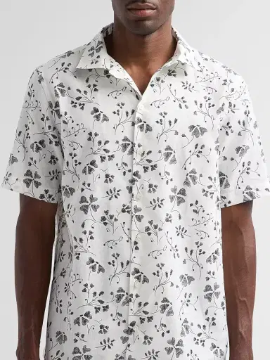 Saks Fifth Avenue Men's COLLECTION Flower Linen-Cotton Short-Sleeve Shirt | Thumbnail 5 Saks Fifth Avenue Men's COLLECTION Flower Linen-Cotton Short-Sleeve Shirt | Thumbnail 5